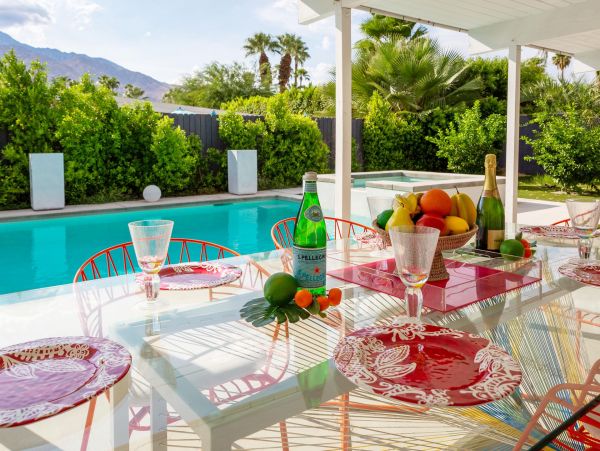 Palm Spring Three Bedroom Rental Pool & Spa Sleeps 6