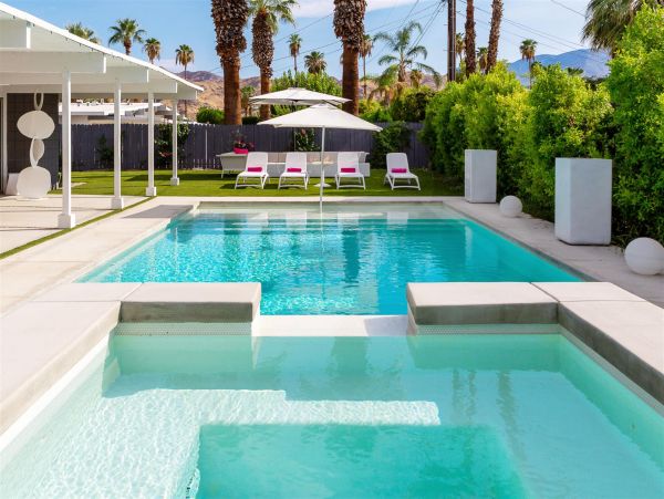 Palm Spring Three Bedroom Rental Pool & Spa Sleeps 6