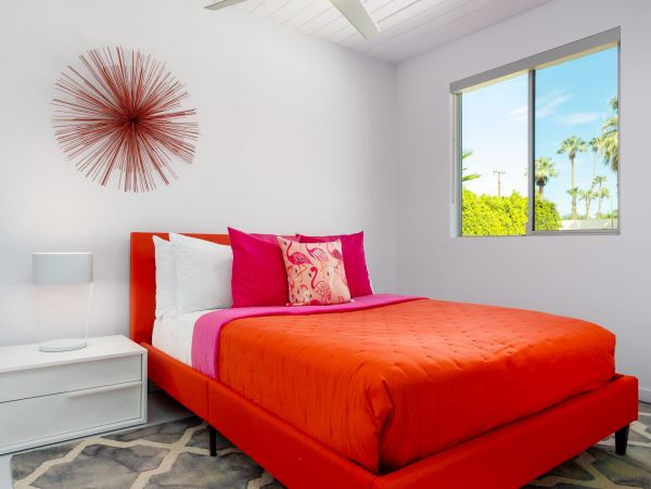 Palm Spring Three Bedroom Rental Pool & Spa Sleeps 6