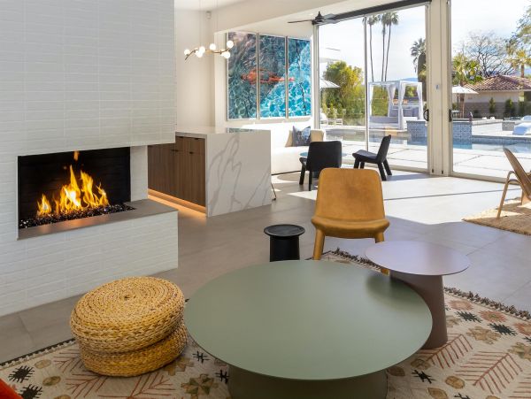 Spectacular Gated Luxury Estate with 6 Bedrooms in Palm Springs