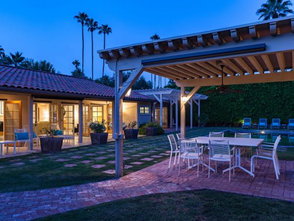 Palm Springs Home 990977