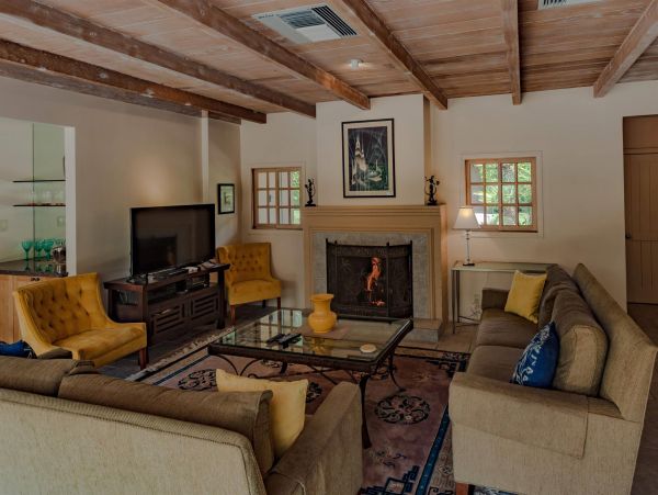 Palm Springs Home 990977