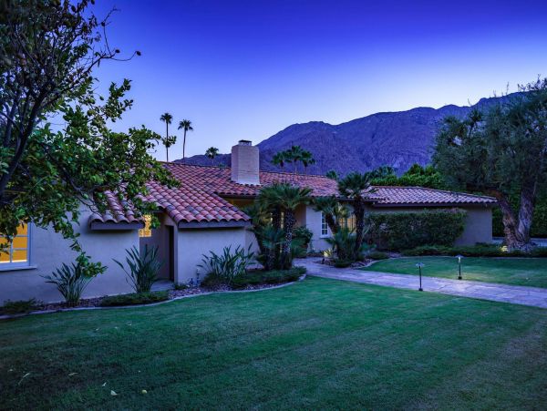 Palm Springs Home 990977