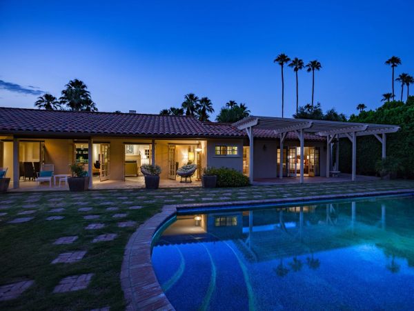 Palm Springs Home 990977