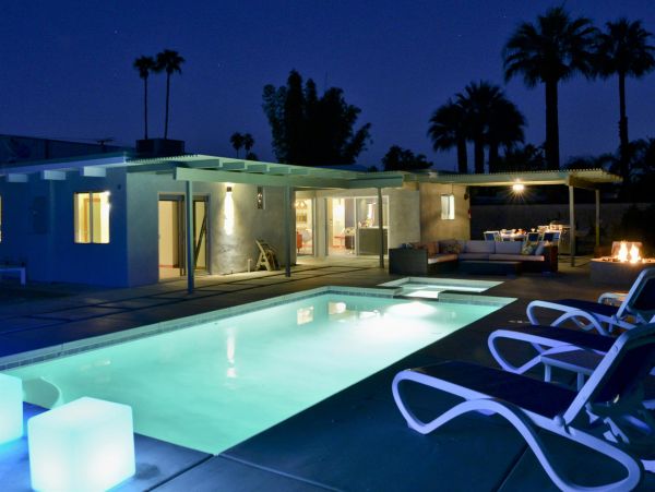 Palm Springs Home 990978