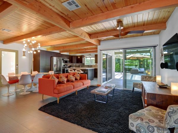 Palm Springs Home 990978