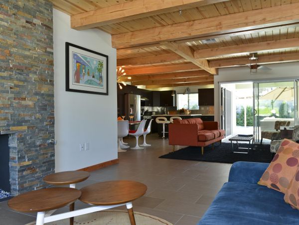Palm Springs Home 990978