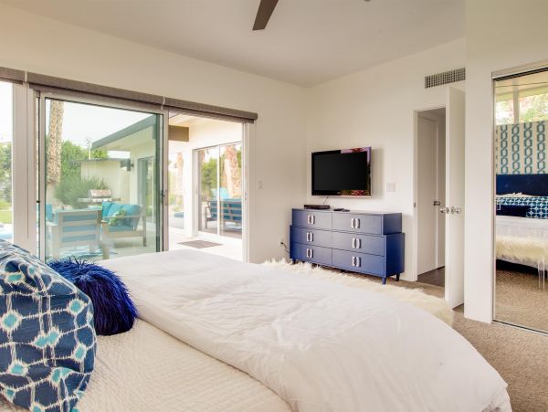 Palm Springs Home 990980
