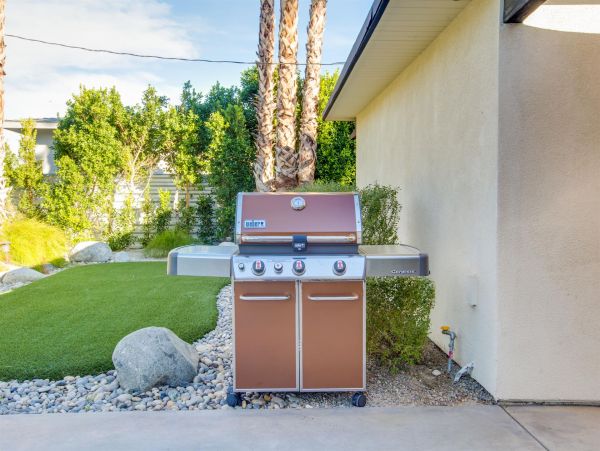 Palm Springs Home 990980