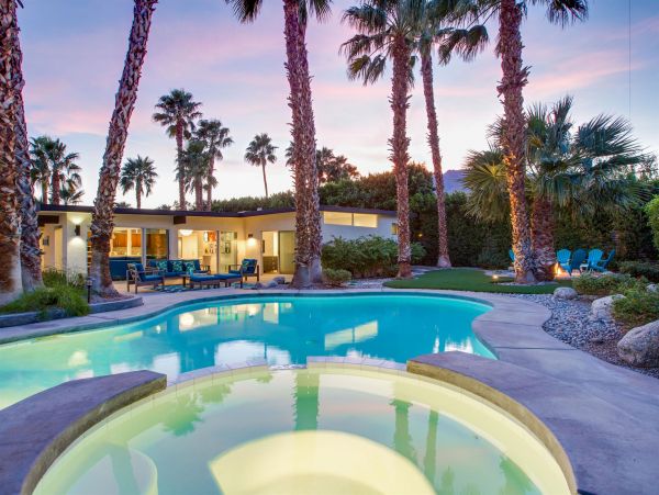 Palm Springs Home 990980