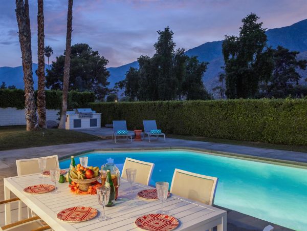 Palm Springs Home 990981