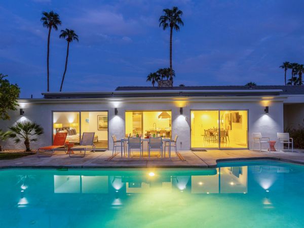 Palm Springs Home 990981