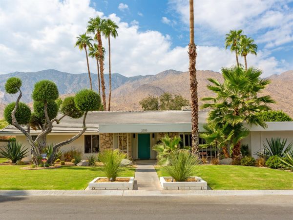 Palm Springs Home 990981