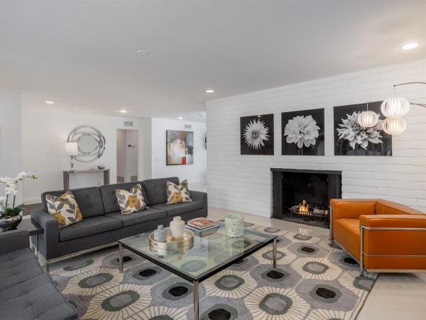 Palm Springs Home 990981