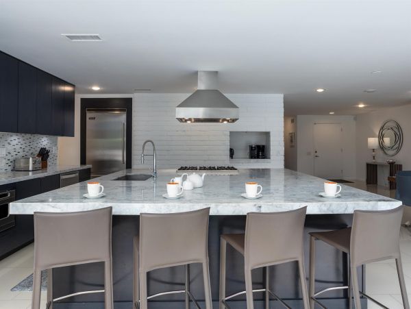 Palm Springs Home 990981