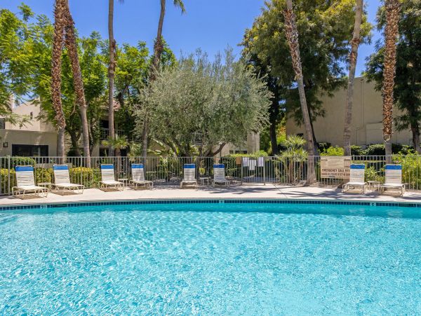 Palm Springs Home 990982