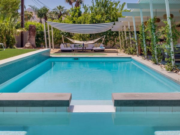 Palm Springs Home 990984
