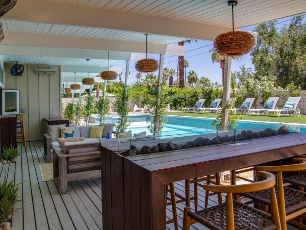 Palm Springs Home 990984