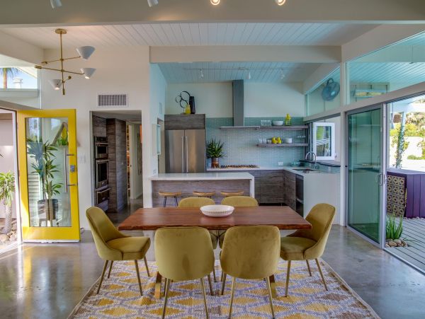 Palm Springs Home 990984