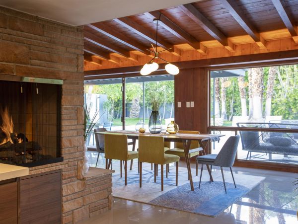 Palm Springs Home 990985