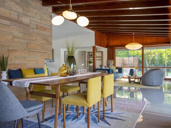 Palm Springs Home 990985