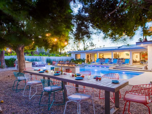Palm Springs Home 990986