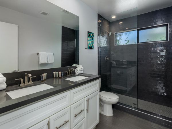 Palm Springs Home 990986