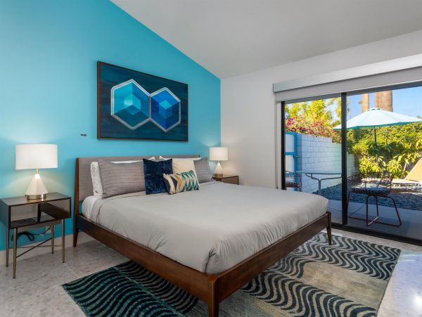 Palm Springs Home 990986