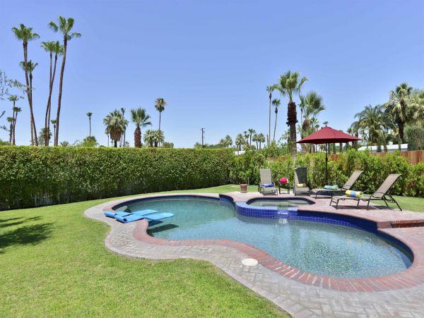 Palm Springs Home 990988