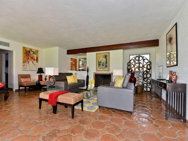 Palm Springs Home 990988