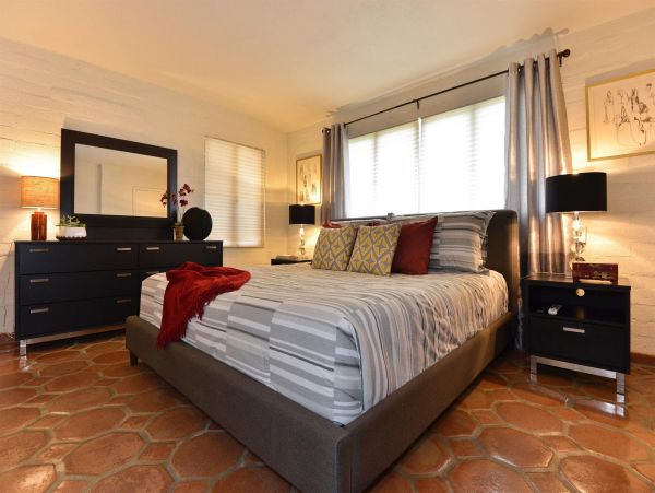 Palm Springs Home 990988