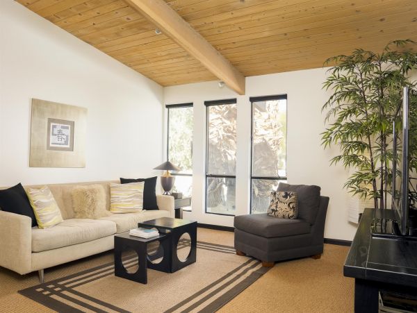 Palm Springs Home 990989