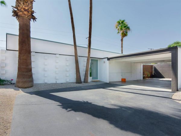 Palm Springs Home 990990