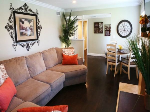 Anaheim Home 990992