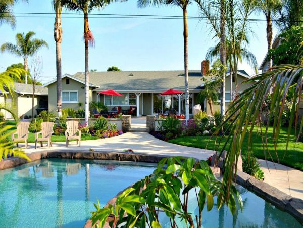 Anaheim Home 990993
