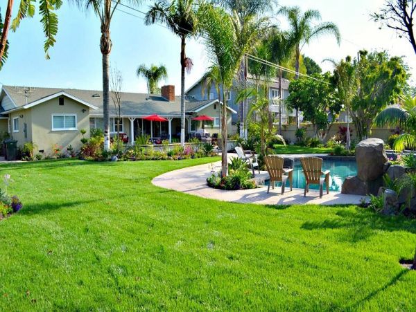 Anaheim Home 990993
