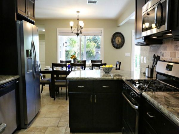 Anaheim Home 990995