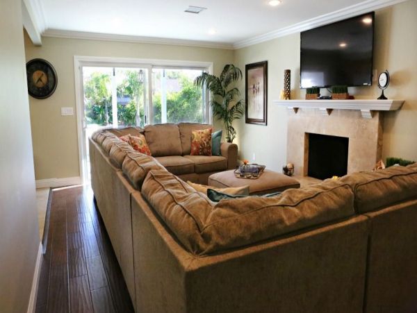 Anaheim Home 990995