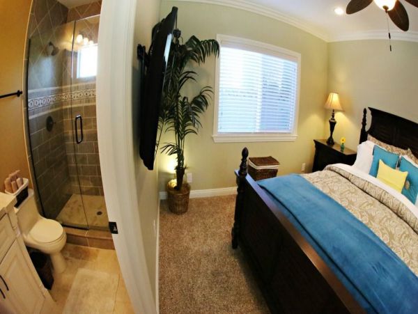 Anaheim Home 990995