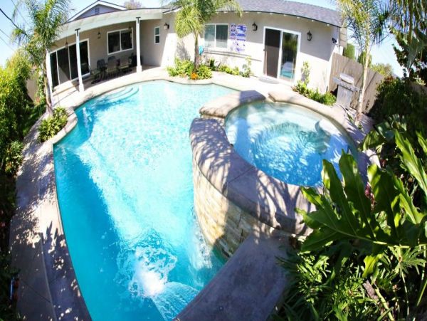 Anaheim Home 990995