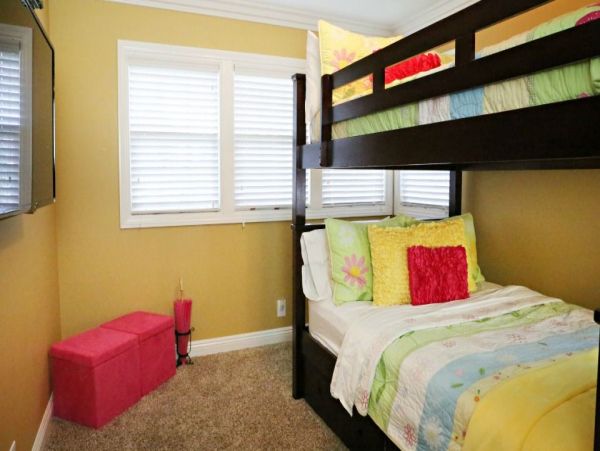 Anaheim Home 990996
