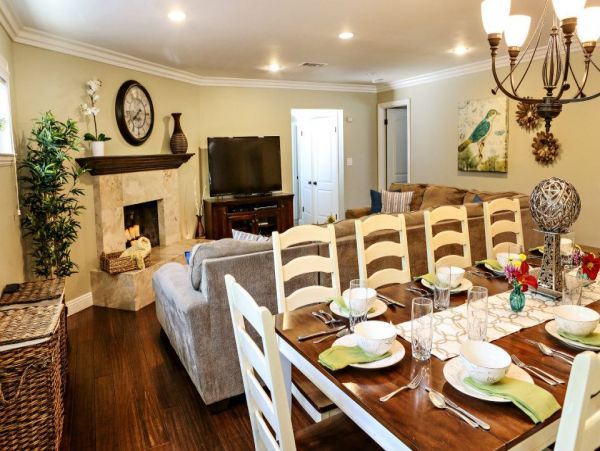 Anaheim Home 990997