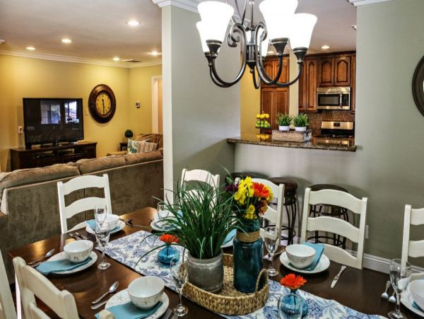 Anaheim Home 990998