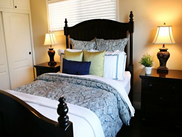 Anaheim Home 991002