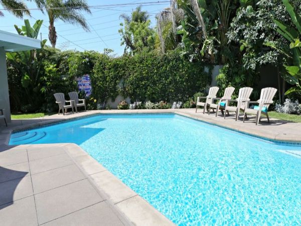Anaheim Home 991002