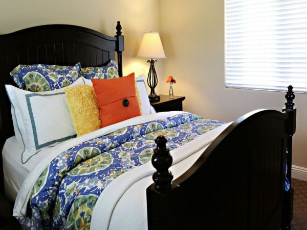 Anaheim Home 991005