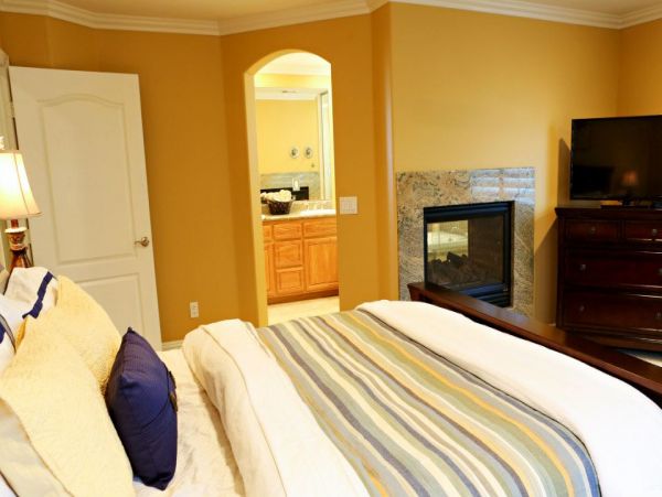 Anaheim Home 991006