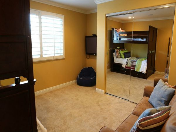 Anaheim Home 991006