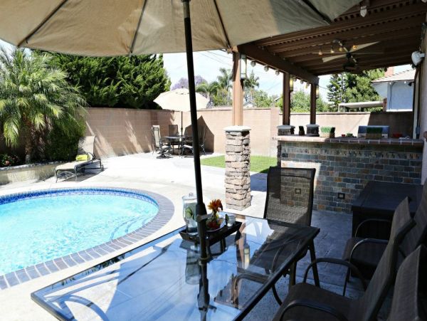Anaheim Home 991006