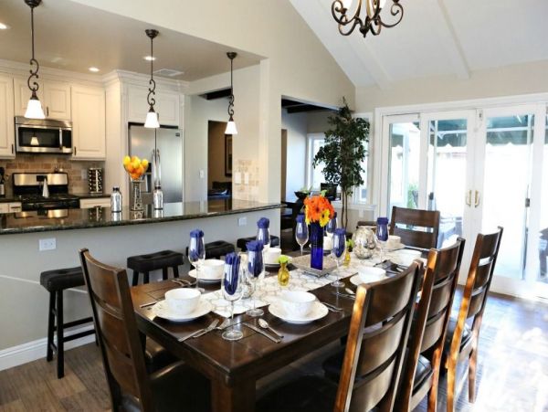 Anaheim Home 991008